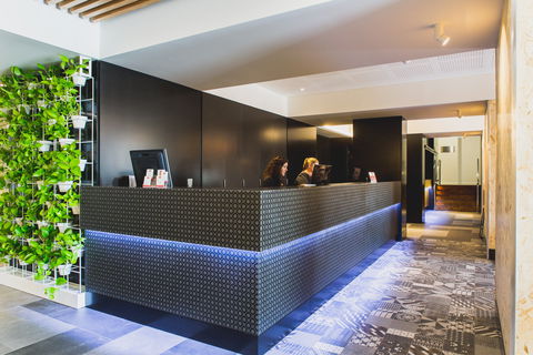 Metro Hotel Perth, South Perth - Accommodation QLD 4