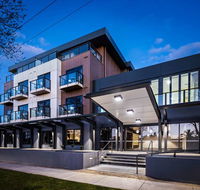 Quality Hotel Lakeside - Accommodation QLD
