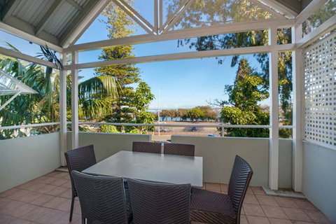Broadwater Resort Apartments - Accommodation QLD 0