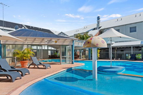 Broadwater Resort Apartments - Accommodation QLD 12