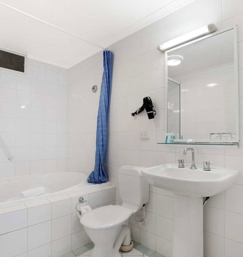 Broadwater Resort Apartments - Accommodation QLD 14