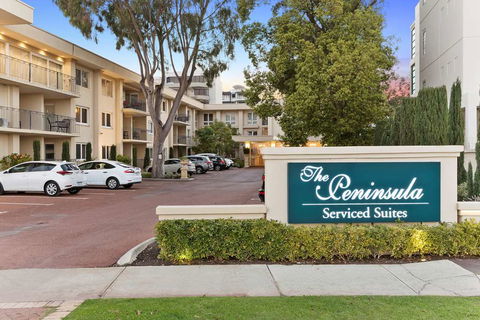 The Peninsula Riverside Apartments - Accommodation QLD 1