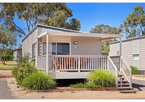 Discovery Parks Lake Bonney - Accommodation QLD 1