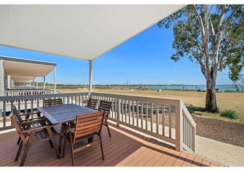 Discovery Parks Lake Bonney - Accommodation QLD 2