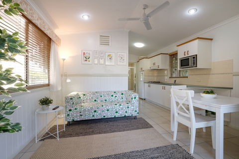 Barney Beach Accommodation Centre - Accommodation QLD 6