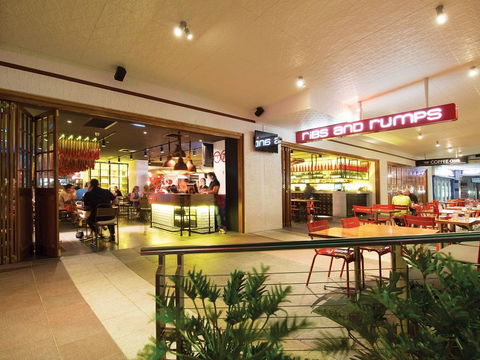 Oaks Grand Gladstone - Accommodation QLD 3