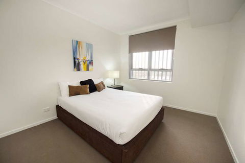 Curtis Central Apartments - Accommodation QLD 3