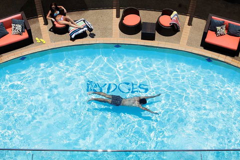 Rydges Gladstone - Accommodation QLD 9