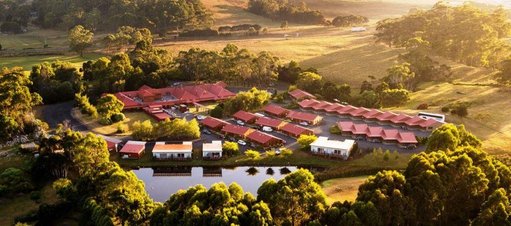 Couta Rocks TAS Accommodation QLD