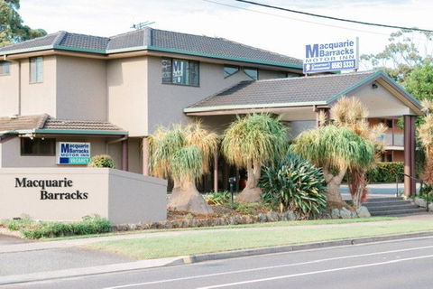 Macquarie Barracks Inn - Accommodation QLD 0