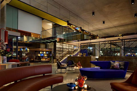 QT Melbourne - Accommodation QLD 2