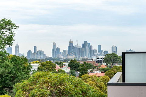 Artel Apartment Hotel Melbourne - Accommodation QLD 1