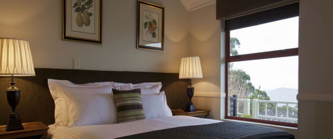 Echoes Boutique Hotel & Resort - Accommodation QLD 1