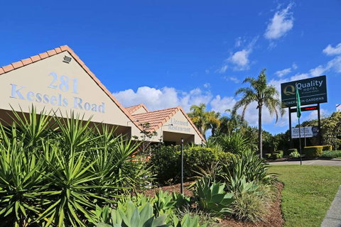 Quality Hotel Robertson Gardens - Accommodation QLD 1