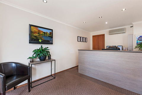 AAt 28 Goldsmith Motel - Accommodation QLD 1
