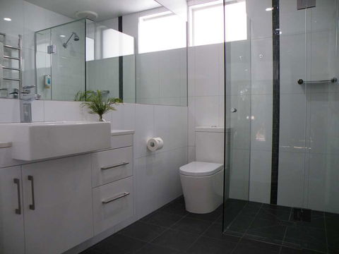 Hamilton Lonsdale Motel - Accommodation QLD 1