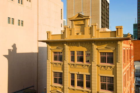 Adelaide Paringa Motel - Accommodation QLD 0