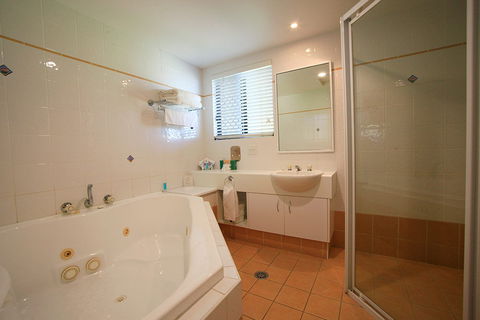 Macquarie Barracks Inn - Accommodation QLD 2