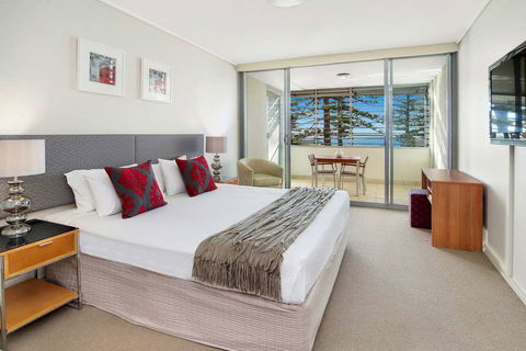 Mantra The Observatory Port Macquarie - Accommodation QLD 2