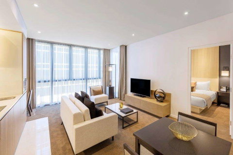 SKYE Suites Sydney - Accommodation QLD 2
