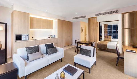 Skye Hotel Suites - Accommodation QLD 2