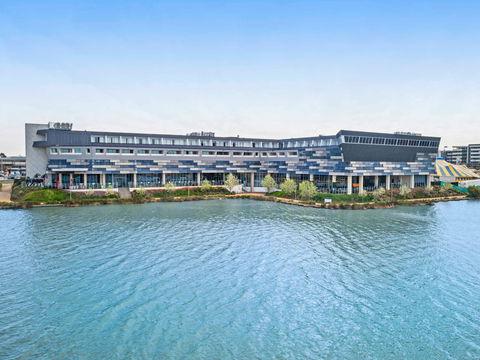 Mercure Melbourne Caroline Springs - Accommodation QLD 0