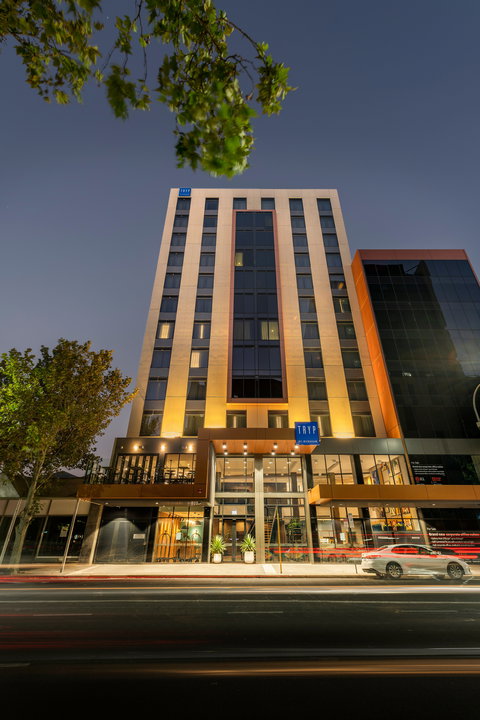 TRYP by Wyndham Pulteney Street - Accommodation QLD 2