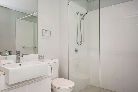 Astra Apartments Perth - Accommodation QLD 2