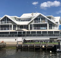 Williamstown Residences - Accommodation QLD