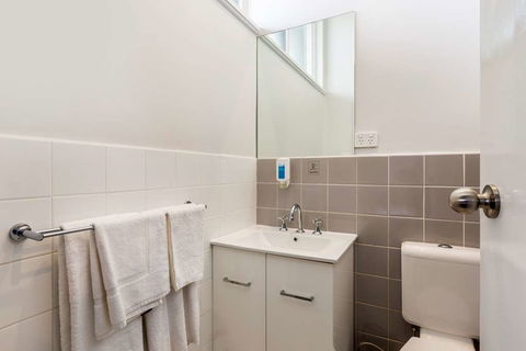 Nightcap At Ashley Hotel - Accommodation QLD 1