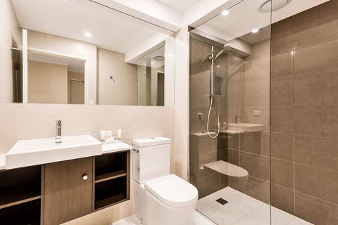 Quality Hotel Manor - Accommodation QLD 8