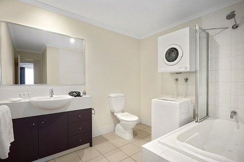Quest Mont Albert - Accommodation QLD 4