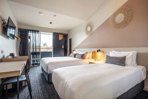 Nightcap At Manhattan Hotel - Accommodation QLD 10
