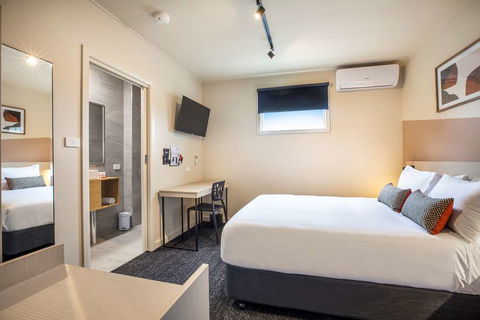 Nightcap At Manhattan Hotel - Accommodation QLD 11