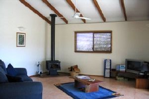 Hillcrest Mountain View Retreat - Accommodation QLD 8
