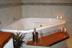 Hillcrest Mountain View Retreat - Accommodation QLD 10