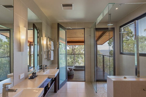 Spicers Peak Lodge - Accommodation QLD 4