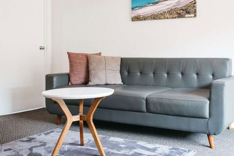 Quality Suites Banksia Gardens - Accommodation QLD 5