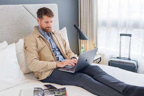 Meriton Suites Zetland - Accommodation QLD 1