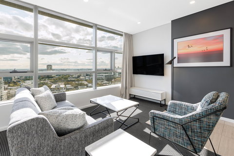 Meriton Suites Zetland - Accommodation QLD 15