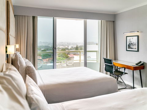Novotel Brighton Beach - Accommodation QLD 7