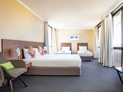 Ibis Styles Mt Isa Verona - Accommodation QLD 5