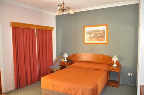 Townview Motel - Accommodation QLD 2