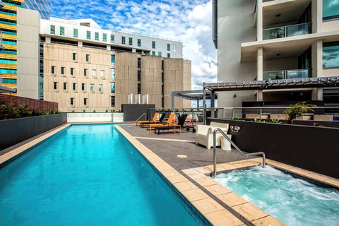 Evolution Apartments - Accommodation QLD 5