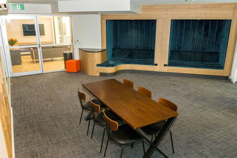 Evolution Apartments - Accommodation QLD 11