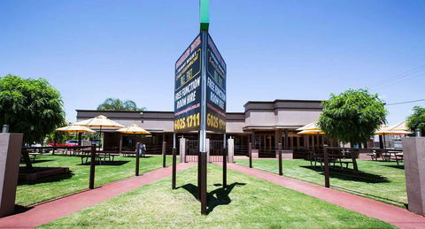 Boomerang Hotel - Accommodation QLD 0