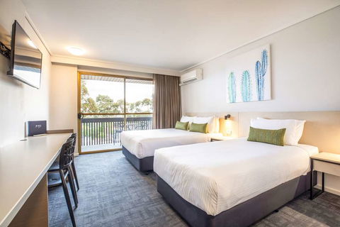 Nightcap At Shoppingtown Hotel - Accommodation QLD 5