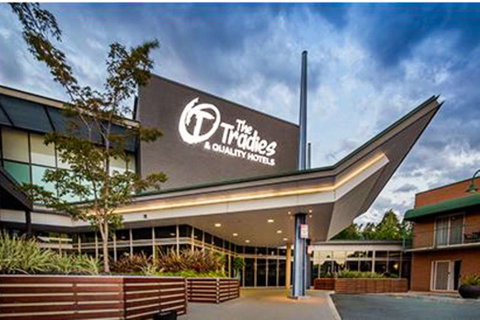 Quality Hotel Dickson - Accommodation QLD 12