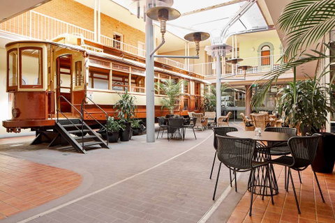 Quality Hotel Dickson - Accommodation QLD 17