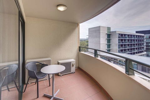 Adina Serviced Apartments James Court - Accommodation QLD 15